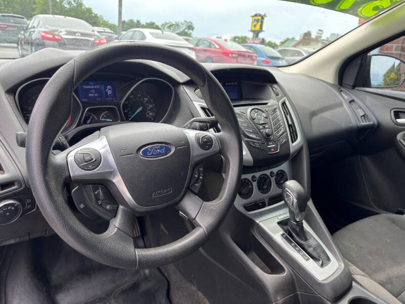 2013 Ford Focus SE