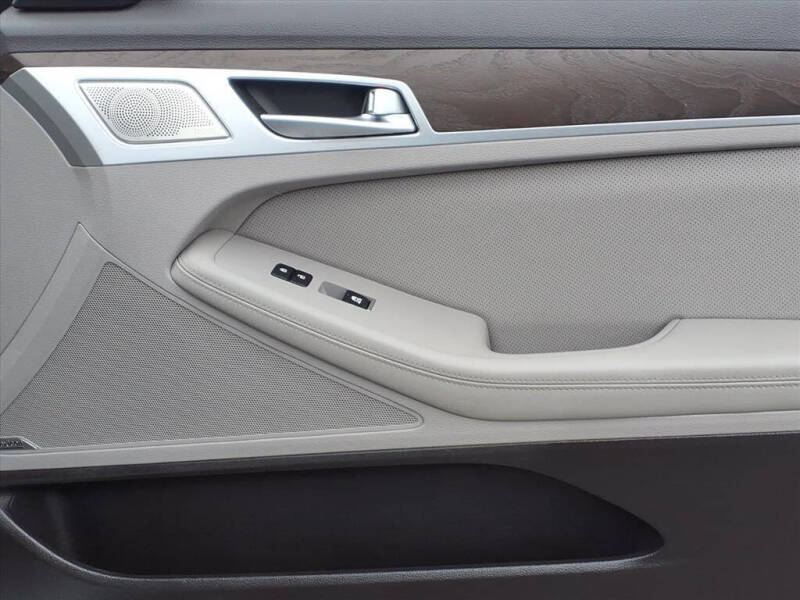 2018 Genesis G80