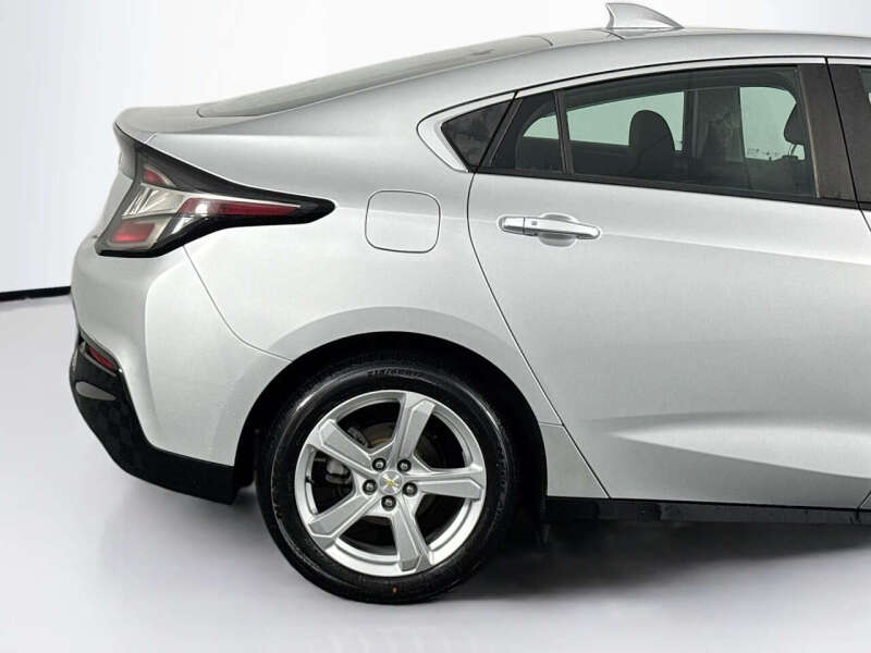 2018 Chevrolet Volt LT
