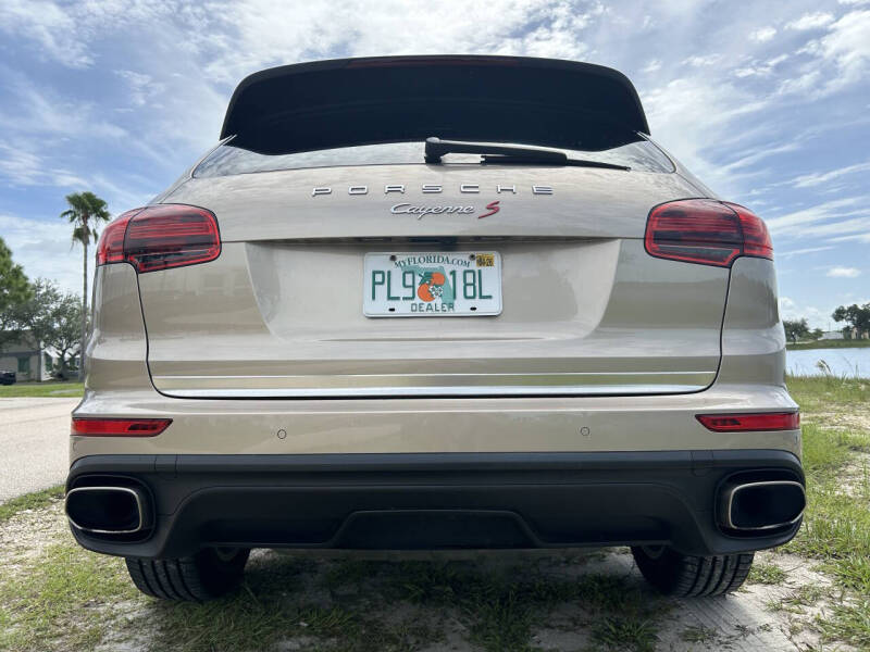 2016 Porsche Cayenne