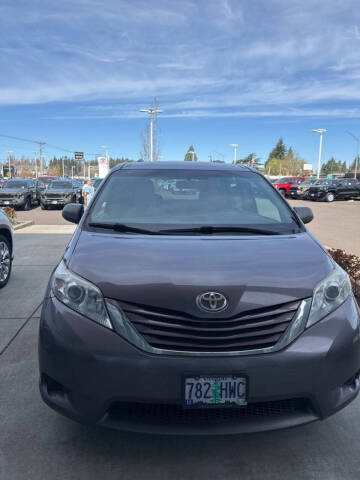2015 Toyota Sienna