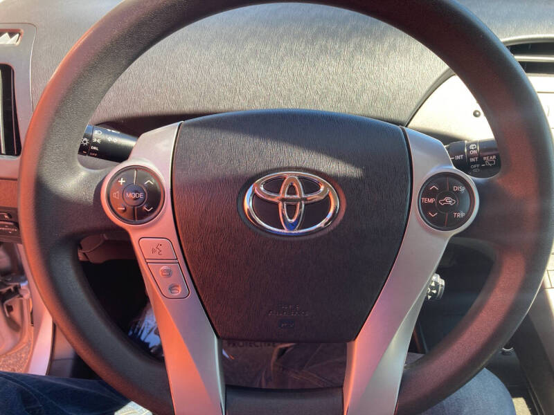 2012 Toyota Prius Two
