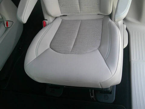 2017 Chrysler Pacifica Hybrid Touring Plus