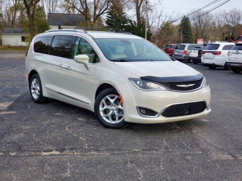 2017 Chrysler Pacifica for sale at Miller Auto Sales in Saint Louis MI