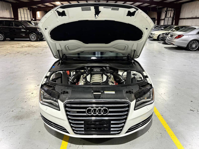 2012 Audi A8 quattro