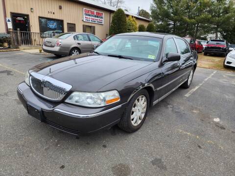 2007 Lincoln Town Car for sale at Central Jersey Auto Trading in Jackson NJ