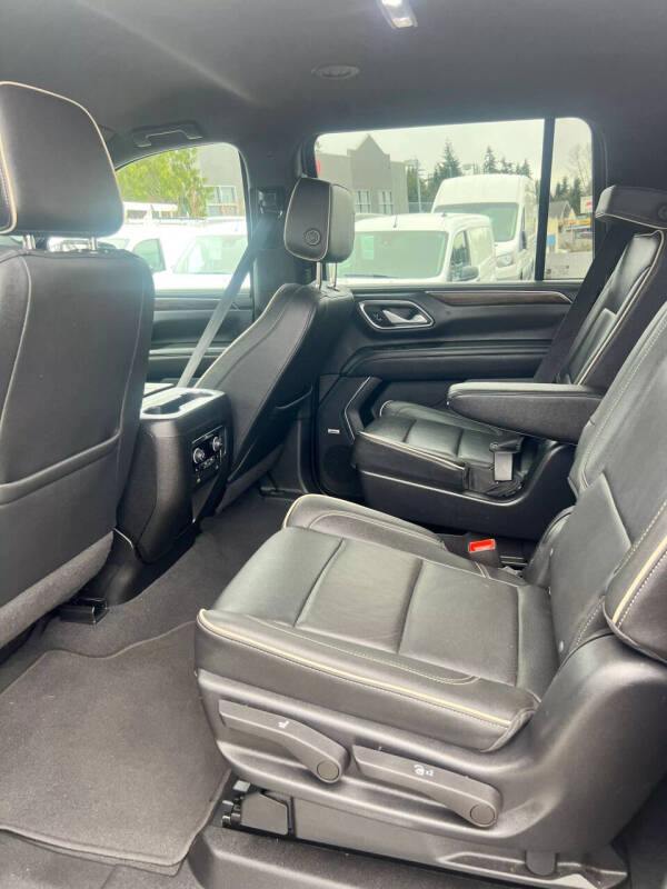 2022 Chevrolet Suburban Premier