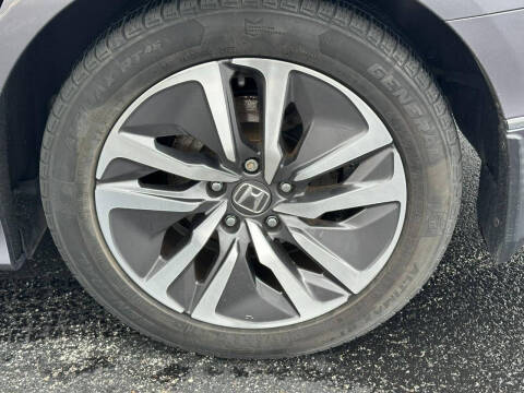 2018 Honda Accord Hybrid Touring