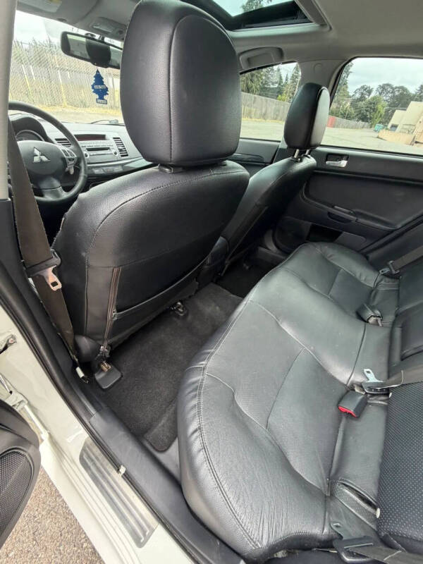 2012 Mitsubishi Lancer