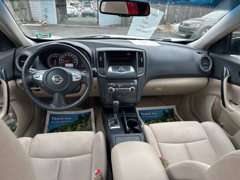 2012 Nissan Maxima 3.5 SV