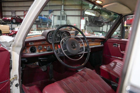 1972 Mercedes-Benz 280-Class