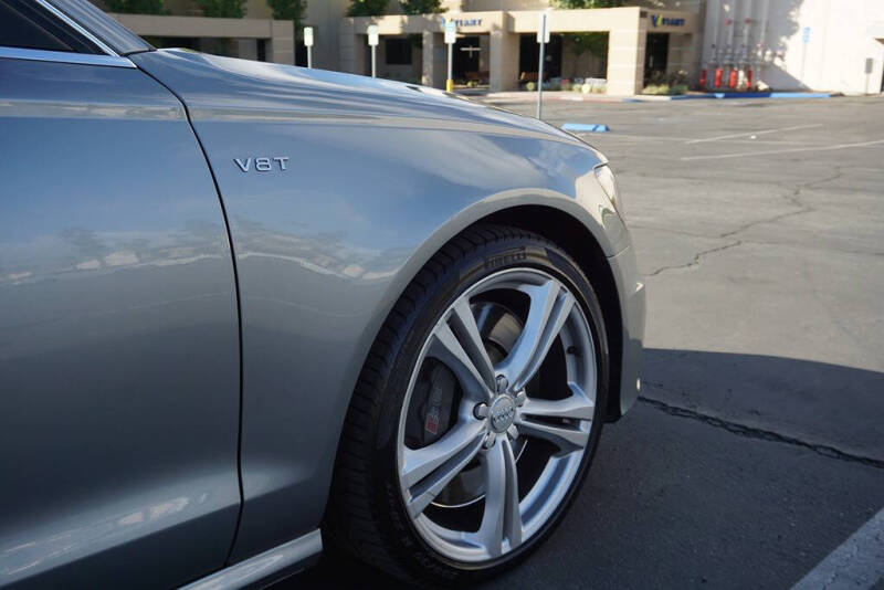 2013 Audi S6 4.0T quattro Prestige