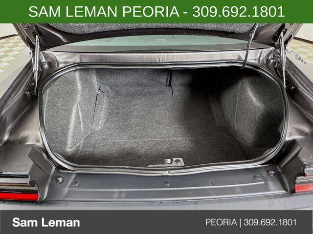 2023 Dodge Challenger SXT