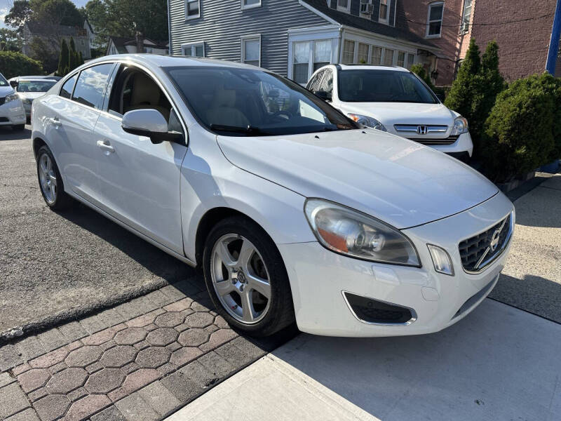2013 Volvo S60 T5