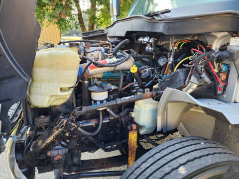 2003 International 4400