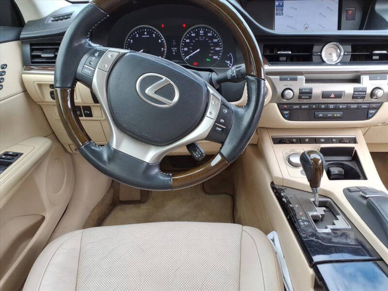 2013 Lexus ES 350