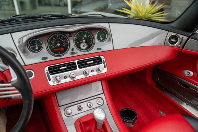 2001 BMW Z8 22