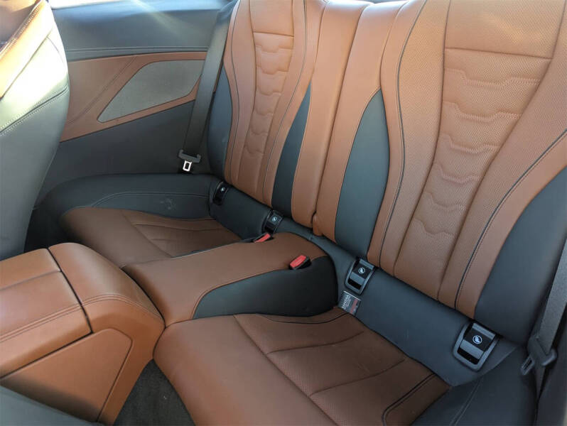 2025 BMW 8 Series 840i xDrive