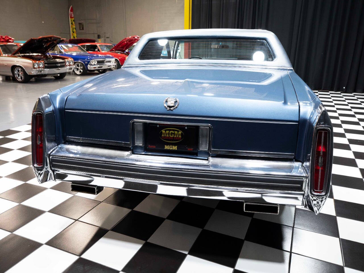 1985 Cadillac Fleetwood Brougham 17