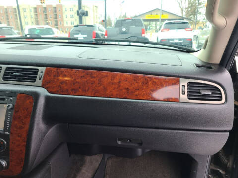 2012 Chevrolet Avalanche LTZ