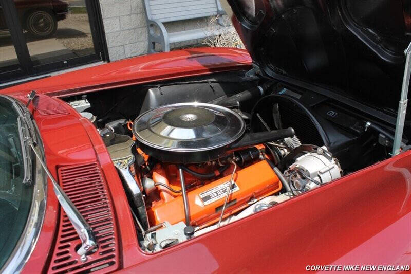 1965 Chevrolet Corvette 37
