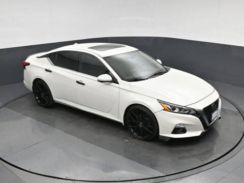 2020 Nissan Altima 2.0 Platinum