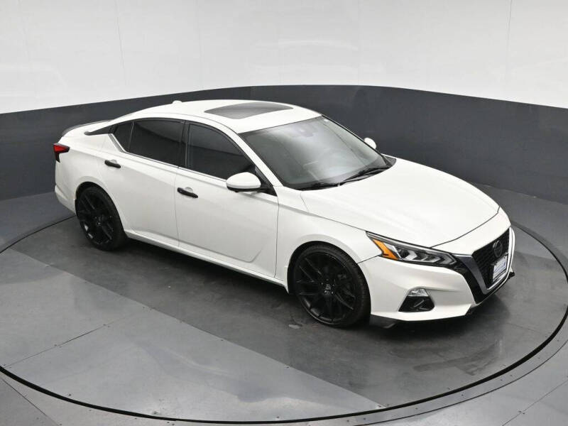 2020 Nissan Altima 2.0 Platinum