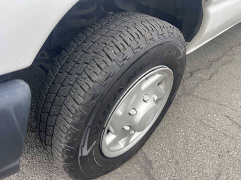 2013 Ford E-Series E-150