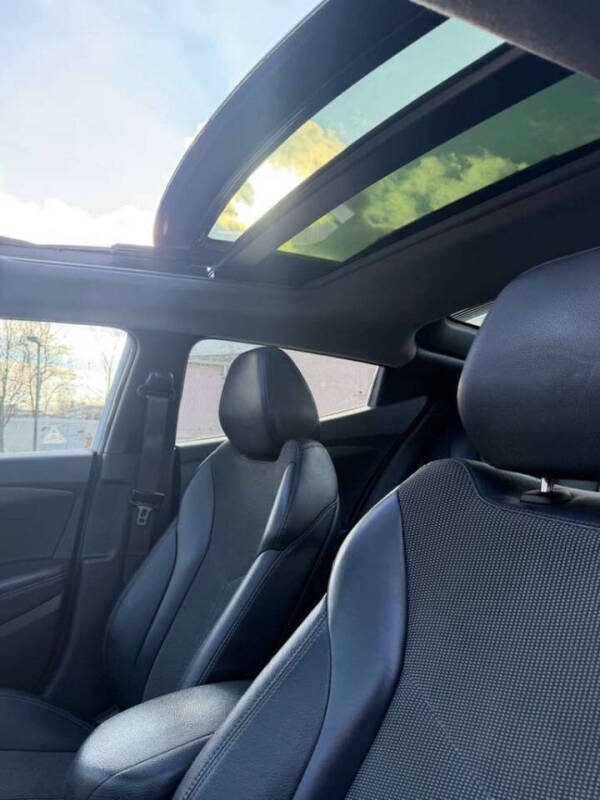 2015 Hyundai Veloster