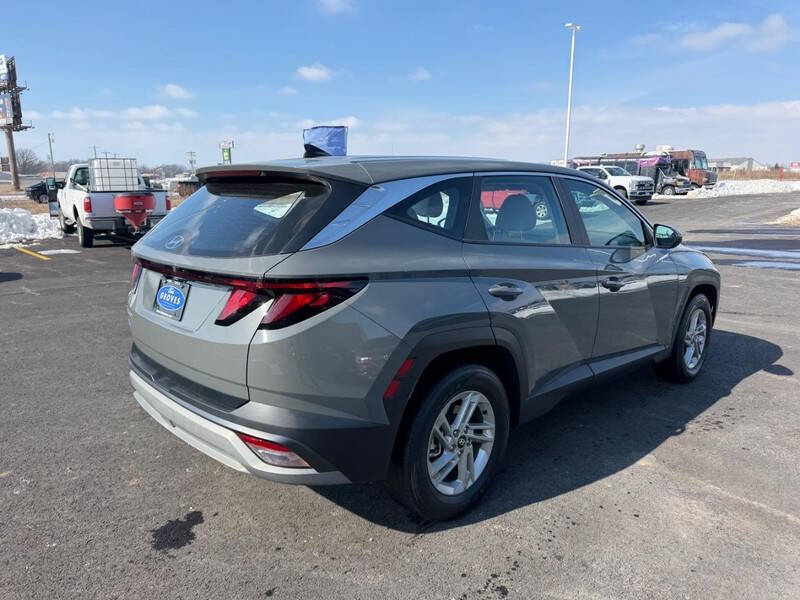 2025 Hyundai Tucson SE