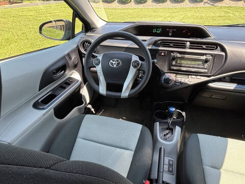 2013 Toyota Prius c Two