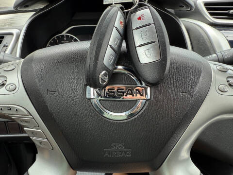 2017 Nissan Murano SV