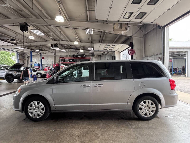 2018 Dodge Grand Caravan SE's photo