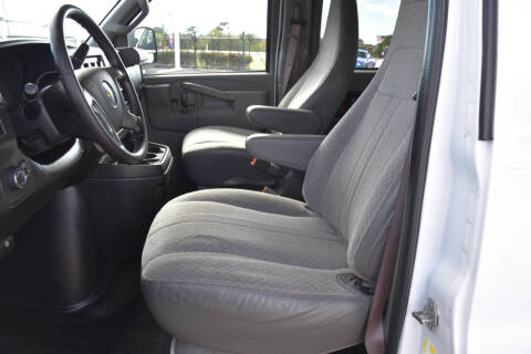 2017 Chevrolet Express LS 2500