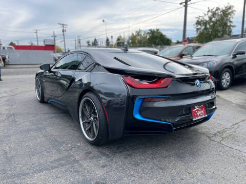 2015 BMW i8