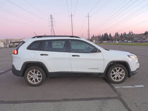 2016 Jeep Cherokee Sport
