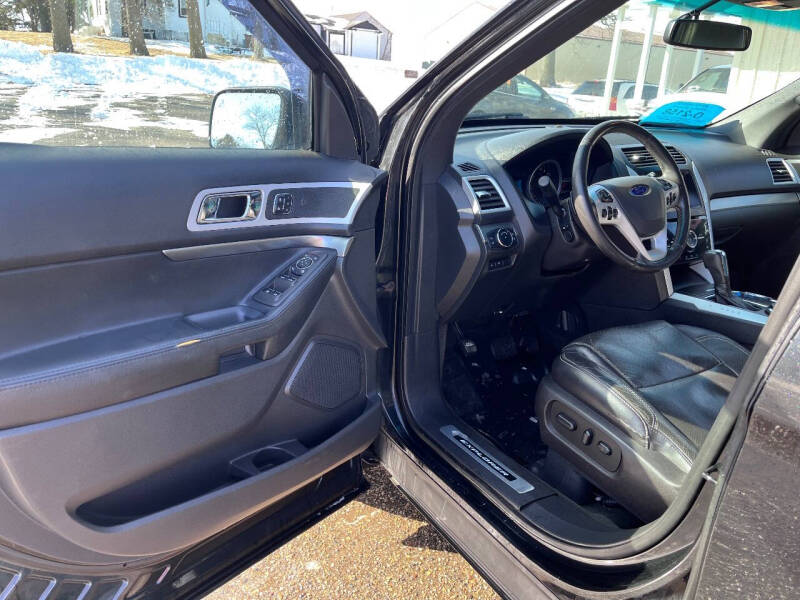 2014 Ford Explorer Sport