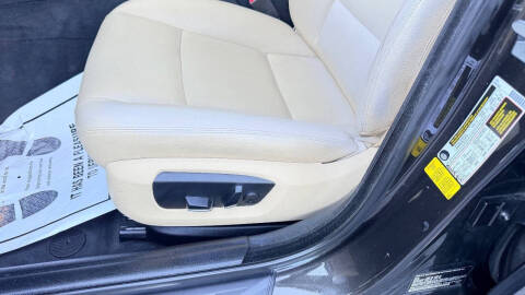 2016 BMW 5 Series 528i