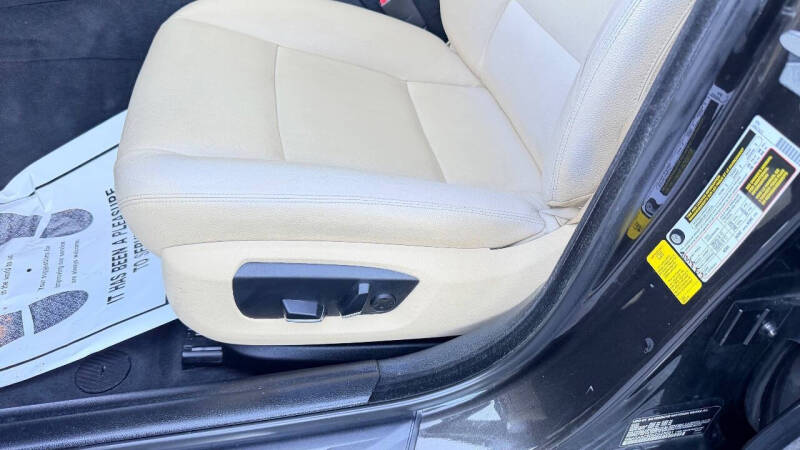 2016 BMW 5 Series 528i