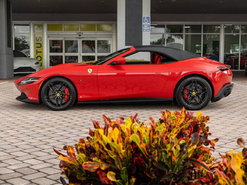 2024 Ferrari Roma Spider