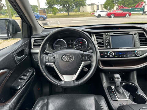 2016 Toyota Highlander Limited