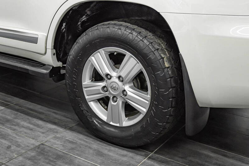 2015 Toyota Land Cruiser