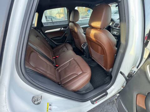 2018 Audi Q3 2.0T quattro Sport Premium Plus