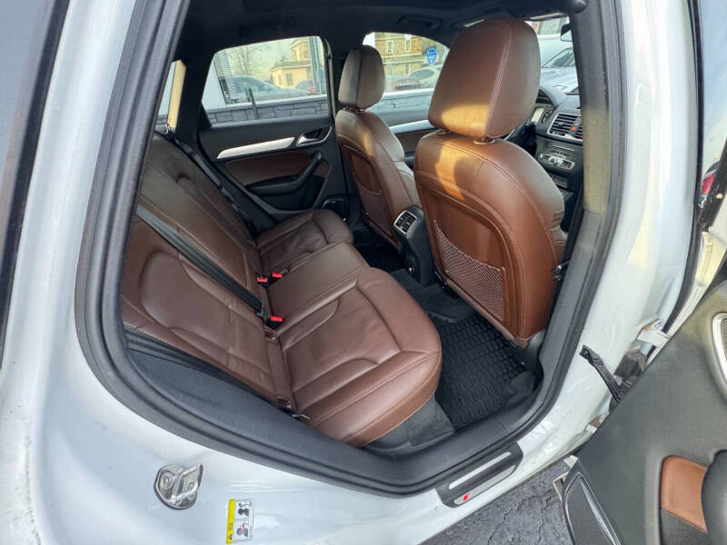 2018 Audi Q3 2.0T quattro Sport Premium Plus