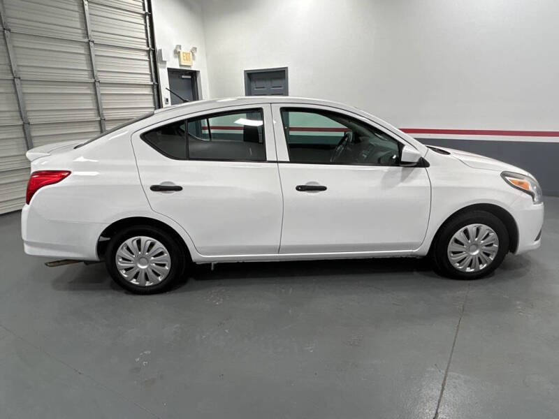 2019 Nissan Versa S