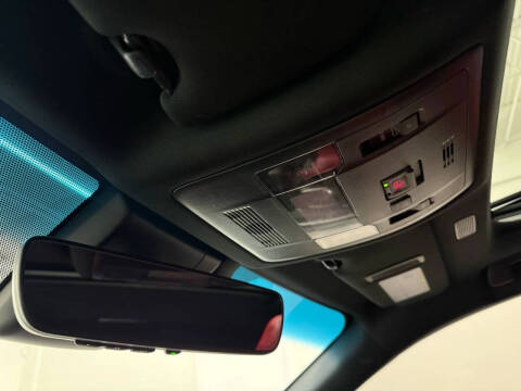 2023 Lexus ES 350 F SPORT Handling