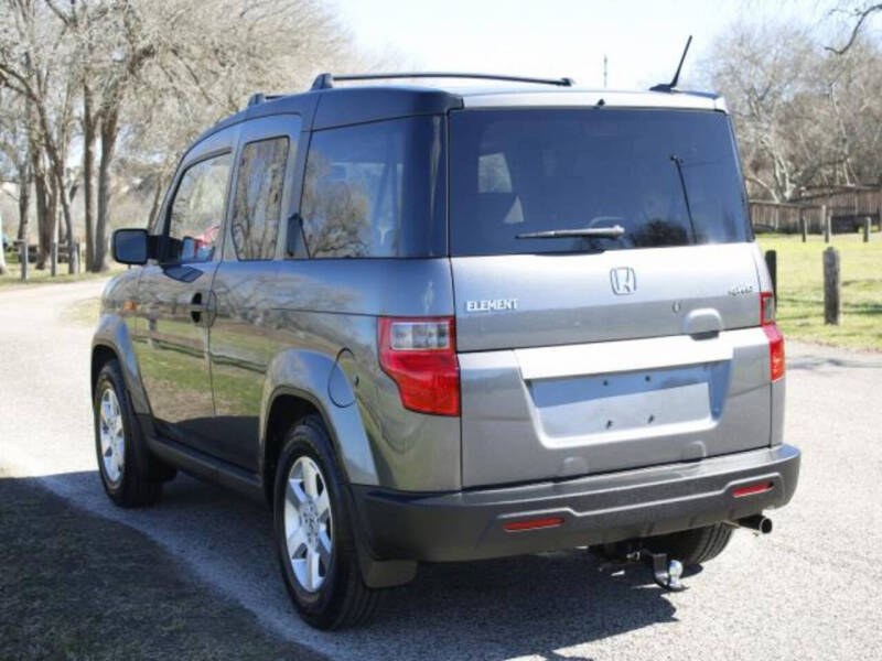 2010 Honda Element EX's photo