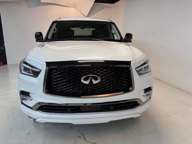 2024 Infiniti QX80 Premium Select