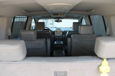 2005 Nissan Armada LE