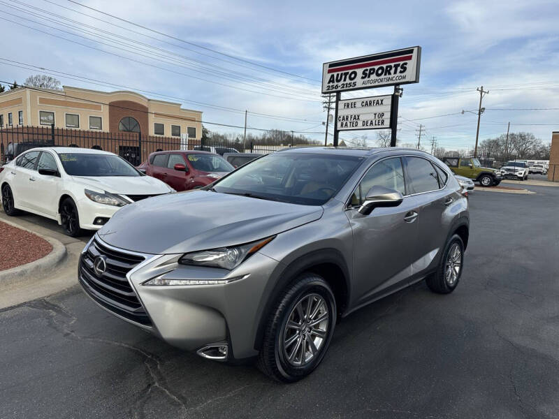 2016 Lexus NX 200t's photo